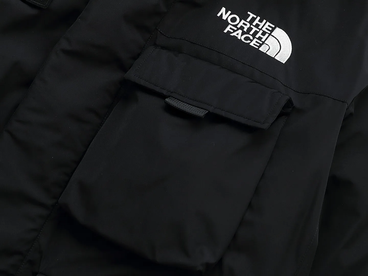/The North Face （ ZP ） ：RDS Quality 90 800+ ： 400D Nylon ， ： ， 。 ： DWR ，Authentic ： ， 7 ， ZP ： YKK ， ， ， 10 。 1 1 ， ， ！ ， ： 。 ⚠ ！ ， ！ ： ， Quality ！